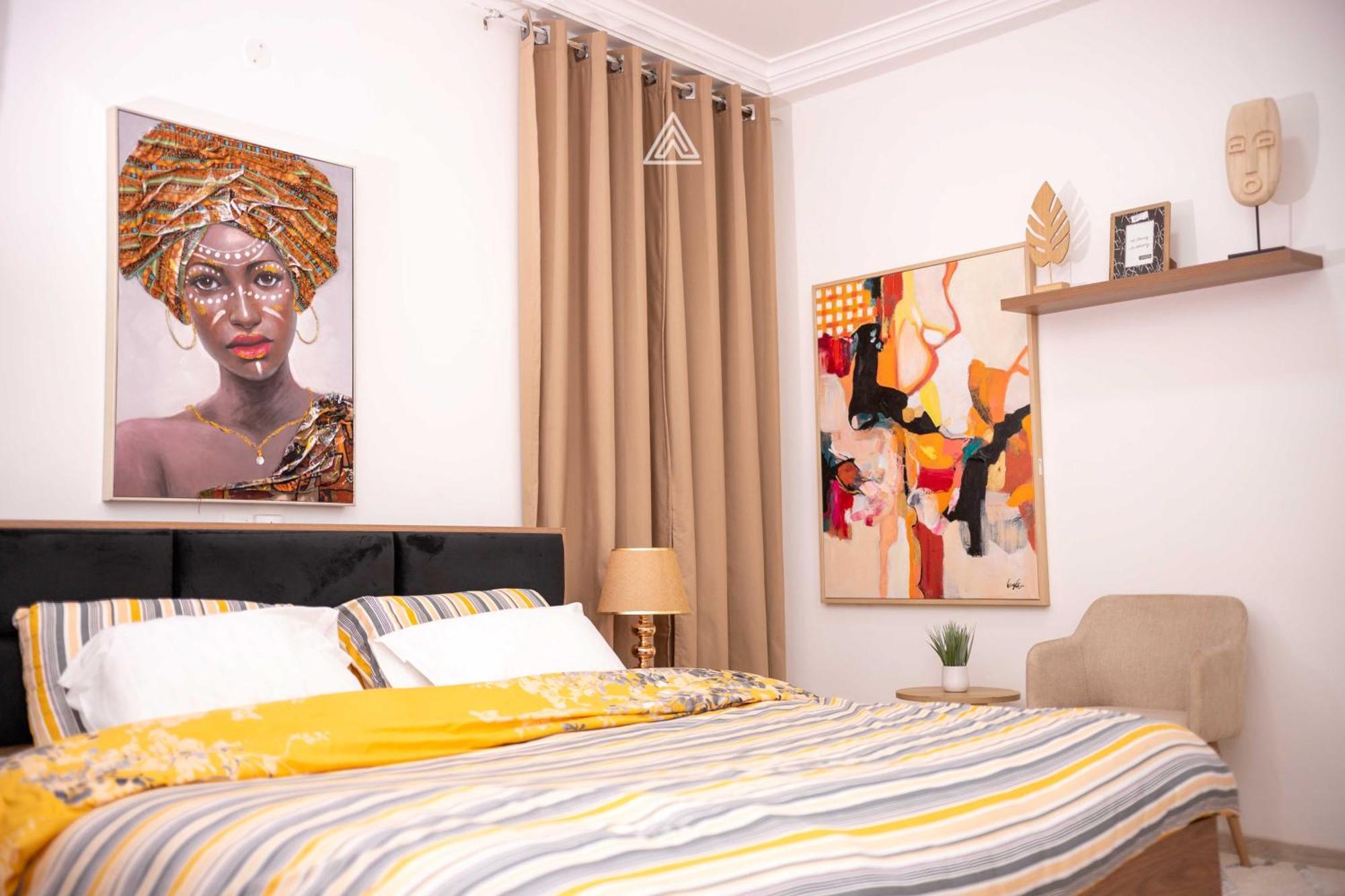 شقة Beautiful 2Br Haven With Easy Transit At North Legon أكرا المظهر الخارجي الصورة